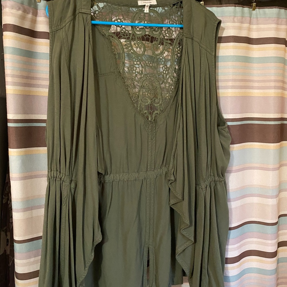 Women’s plus size cardigan